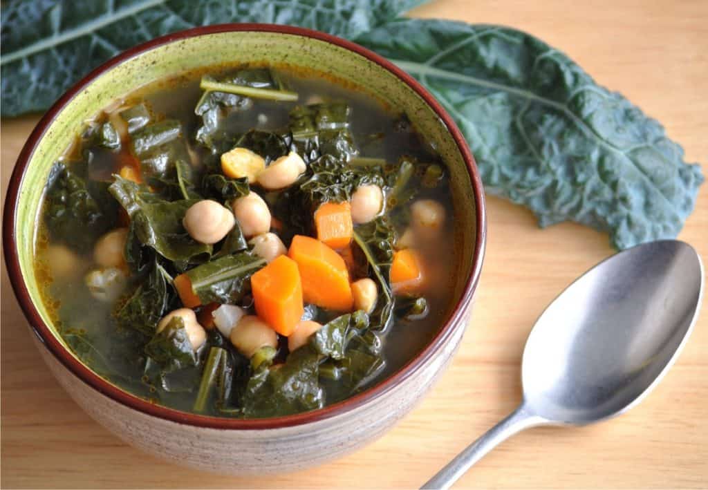 Zuppa di cavolo nero e ceci Le ricette invernali di OdC