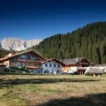 Un hotel in bioedilizia a 1750 metri sulle Dolomiti