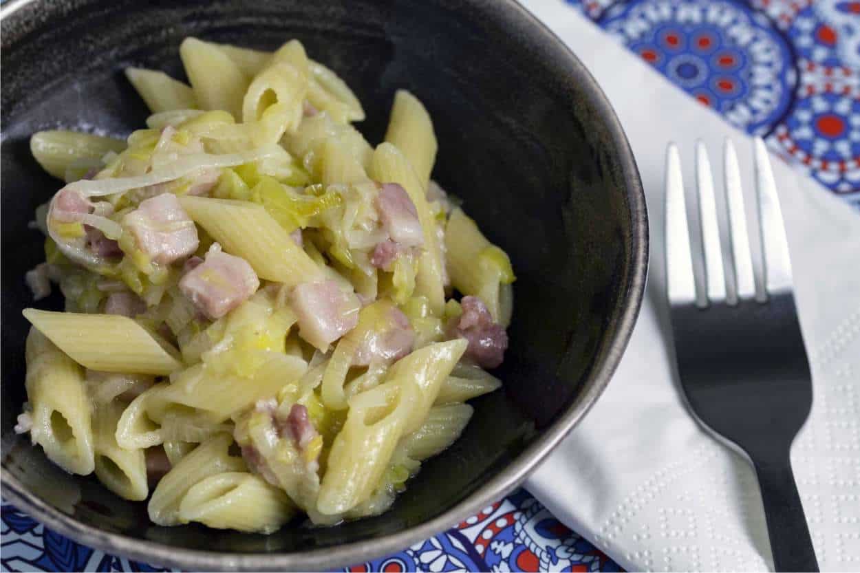 pasta porri e pancetta