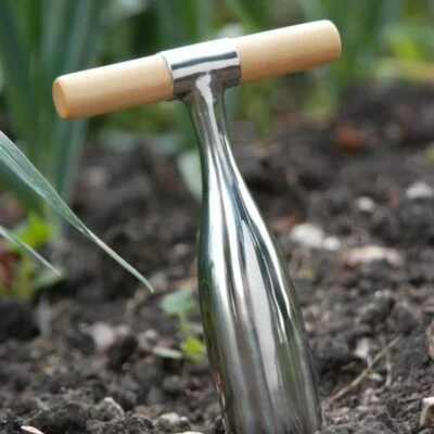 piantatore in acciaio